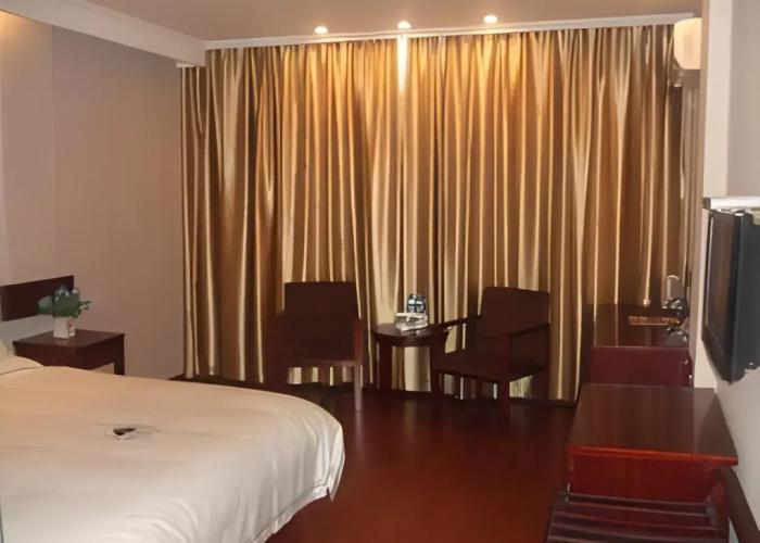 GreenTree lnn huaibei Renmin Road