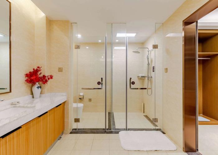 Howard Johnson Lakeview Hotel Huaibei