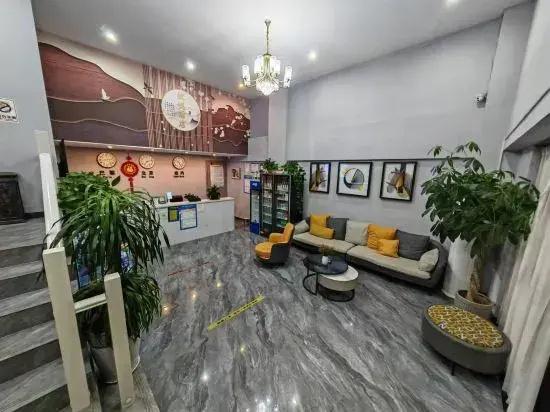 Huaibei Hanyue Business Hotel