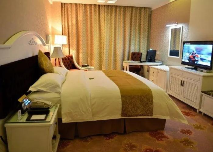 Hezhou Zhengling Hotel