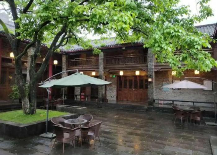 Huangyao Bandao Hotel