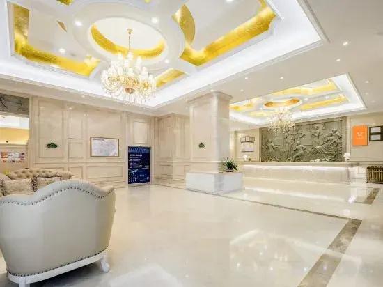 Vienna Hotel (Guangxi Hezhou Fuchuan Hotel)