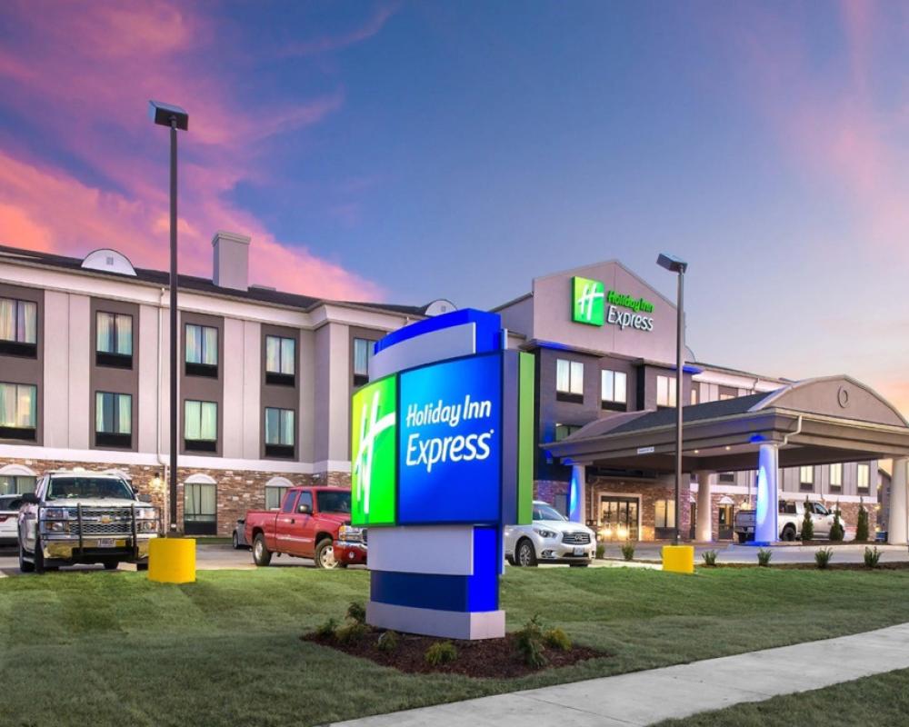 Holiday Inn Express Hutchinson by IHG