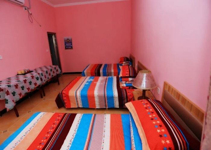 Dunhuang 8090 Guest House
