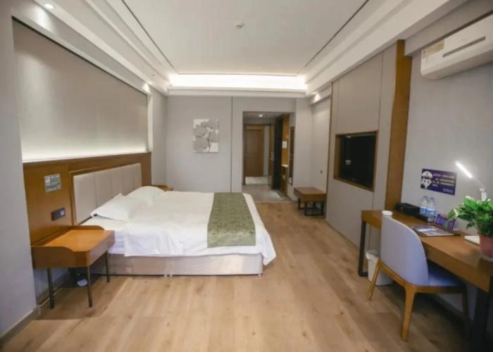 GreenTree Inn Jiuquan Century Plaza Hotel