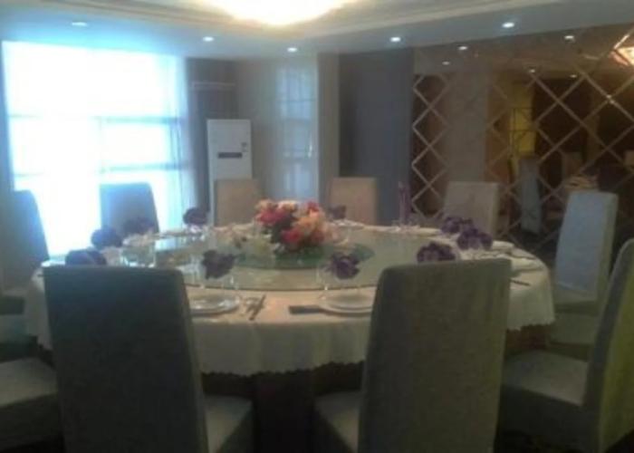 GreenTree Inn Jiuquan Century Plaza Hotel