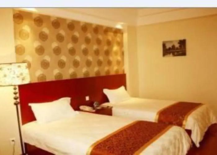 GreenTree Inn Jiuquan Century Plaza Hotel
