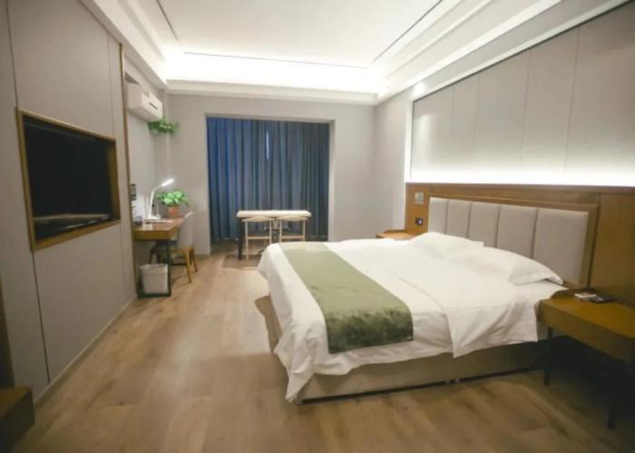 GreenTree Inn Jiuquan Century Plaza Hotel