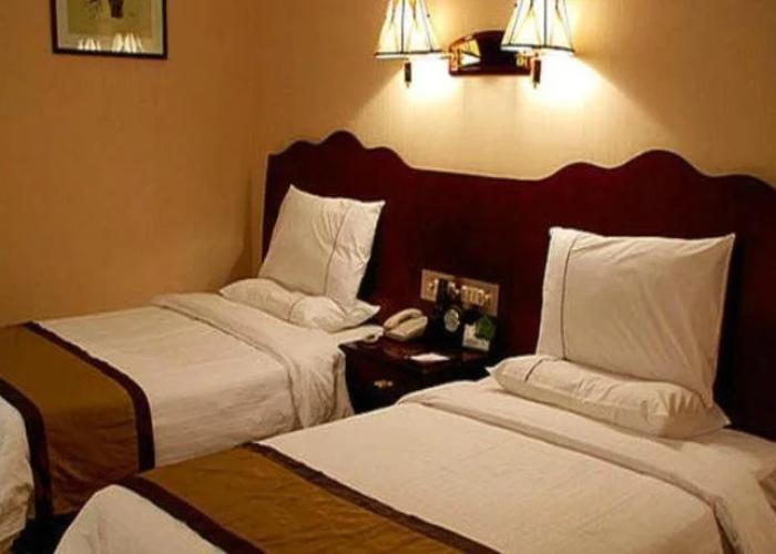 Orient International Hotel