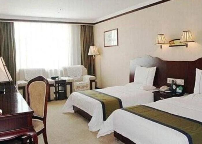 Orient International Hotel