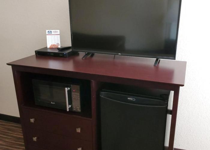 Cobblestone Inn & Suites - Maryville