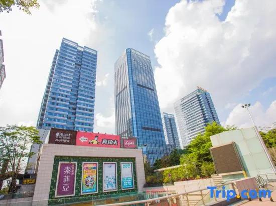 Yuehui International Apartment