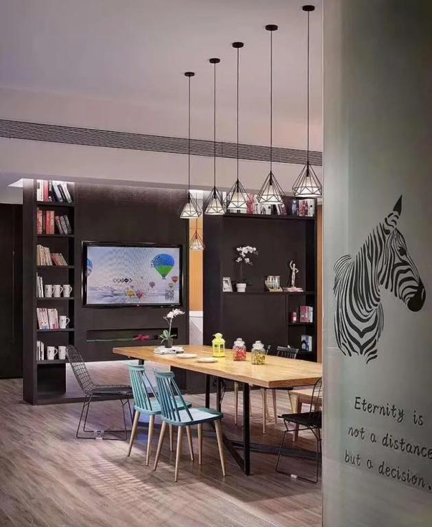фото Sofis Pop Hotel