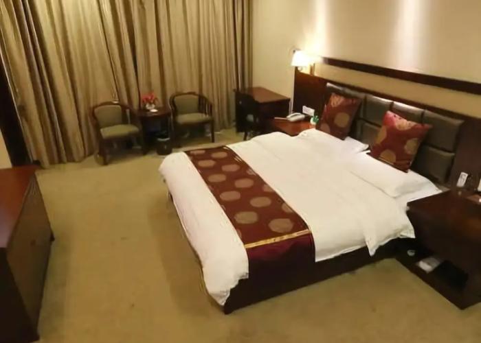 Fortune Hotel