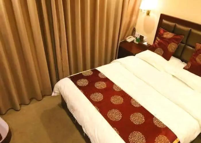 Fortune Hotel