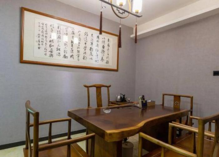 Caiyang Hotel