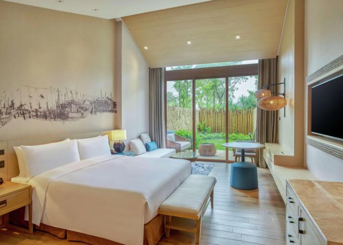 DoubleTree by Hilton Shanwei