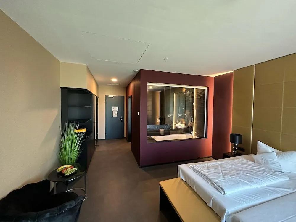 фото Primetime Hotel