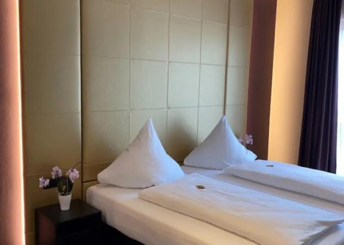 Primetime Hotel