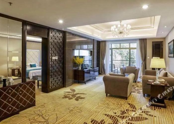 Country Garden Phoenix Hotel - Yunfu