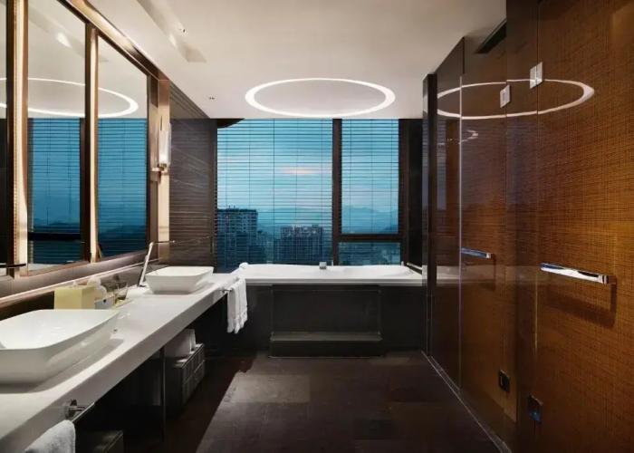 Sheraton Yunfu Xinxing Hotel