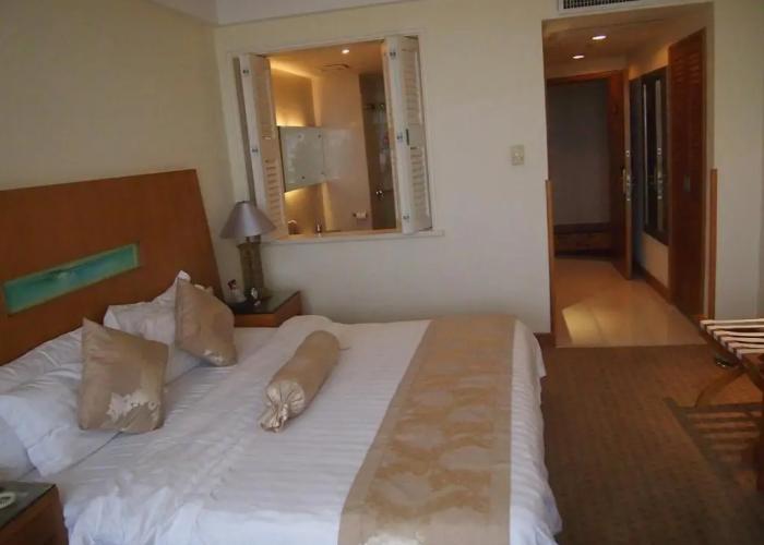 Waika Hotel