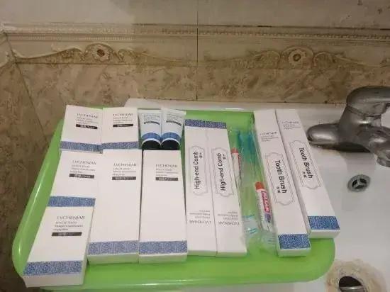 Cangzhou Global B & B