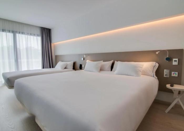 B&B Donostia San Sebastián Aeropuerto Hotel 