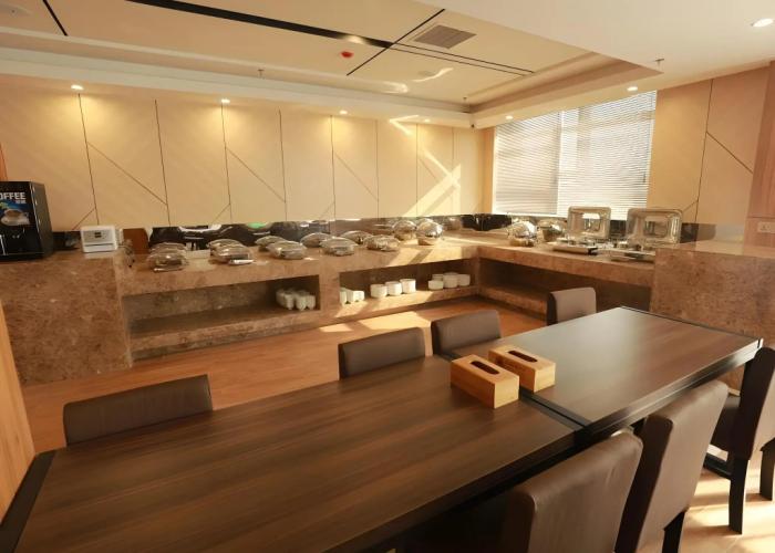 GreenTree Inn Anyang Neihuang County Zaoxiang Avenue