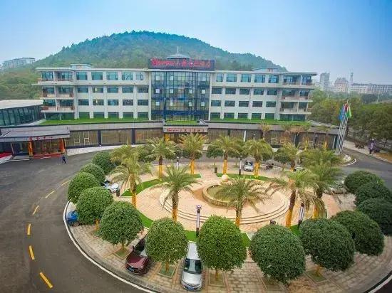 Starshar Hotel