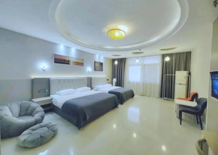 Junyixuan Hotel