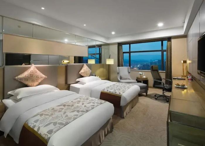 Shaoyang Huatian Hotel
