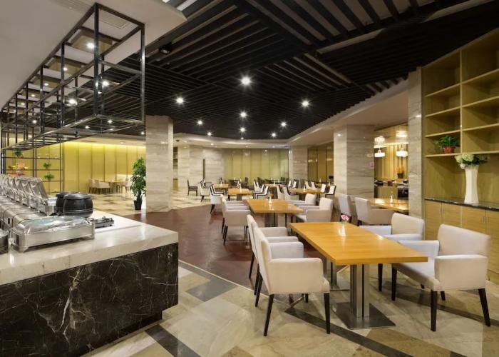 Shaoyang Huatian Hotel
