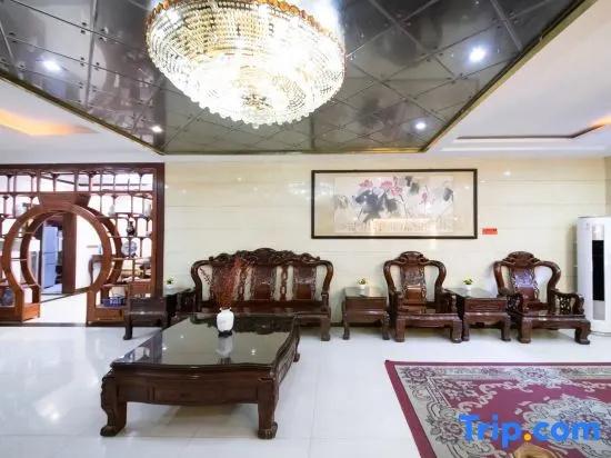 Tuojiang Yinxiang River-view Inn