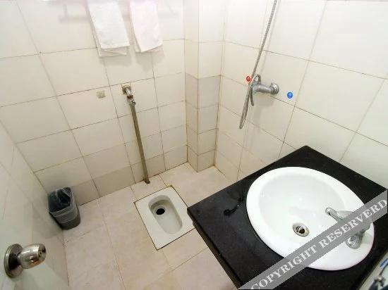 Hotel Fengchengjiangjingkezhan