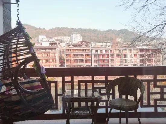 Hotel Fengchengjiangjingkezhan