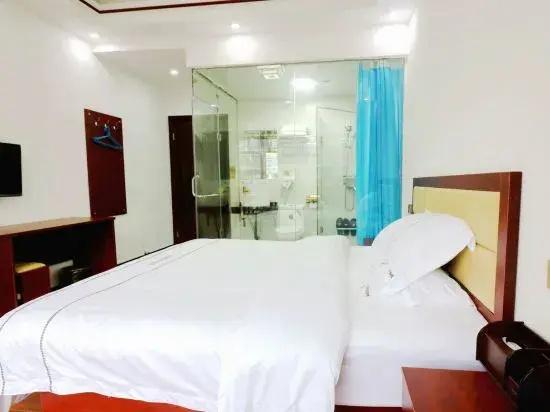 Hotel Fengchengjiangjingkezhan