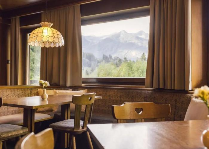 Hotel Auren