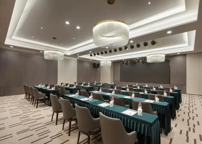 Ramada by Wyndham Bayannur