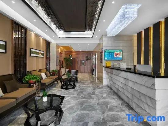 Saina Hotel