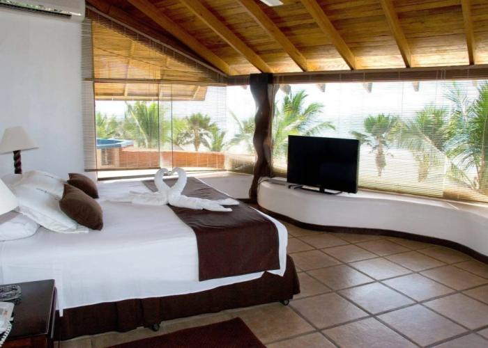 Punta Sal Suites & Bungalows Resort