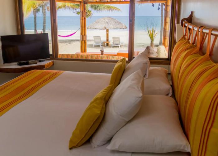 Punta Sal Suites & Bungalows Resort