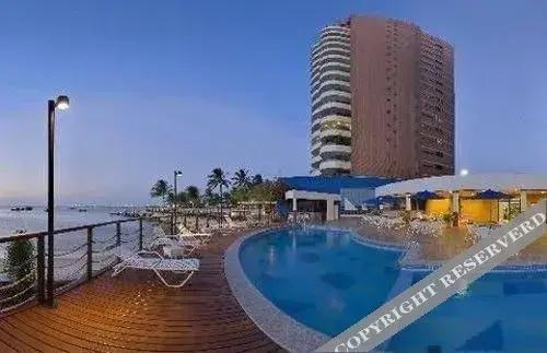 Iate Plaza Hotel