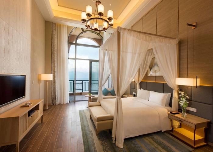 Hilton Yuxi Fuxian Lake