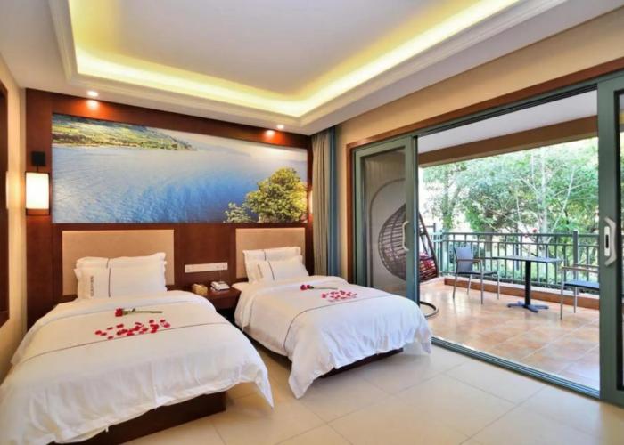 Fuxianhu Rongxi Yuehu Sea-view Holiday Hotel