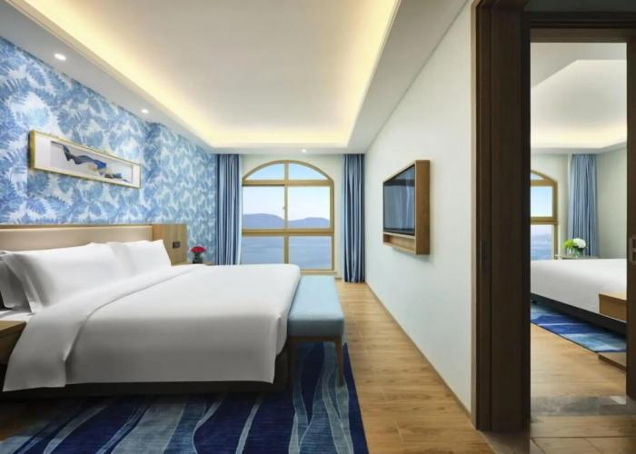 Emerald Bay Hotel