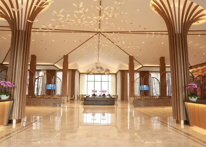 Emerald Bay Hotel