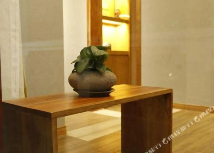 Shiguang Xiaozhu Hotel