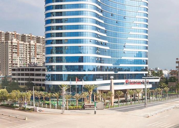 Ramada Plaza by Wyndham Fuxian Lake