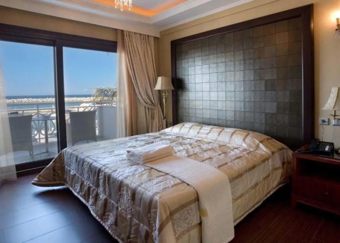 Royal Palace Resort & Spa